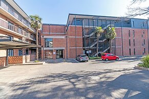 Hyde Park House Apartments