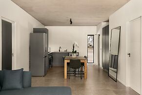 Hyde Park House Apartments