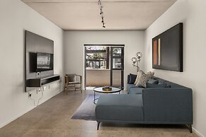 Hyde Park House Apartments