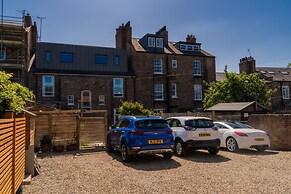 MonkBridge House