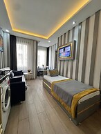 Taksim Larissa Hotel