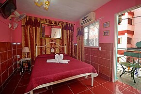 Casa De Las Banderas