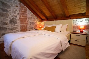 Stone House Marino
