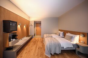 Silica Hotel