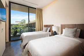 Mistiq Tulum