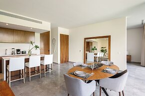 Mistiq Tulum