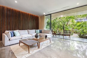 Mistiq Tulum
