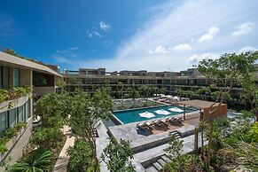 Mistiq Tulum