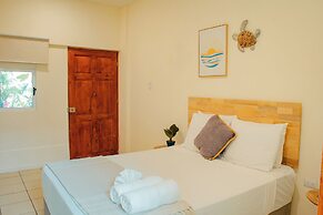Zulu Surf Hotel