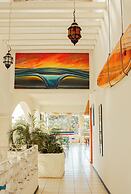 Zulu Surf Hotel