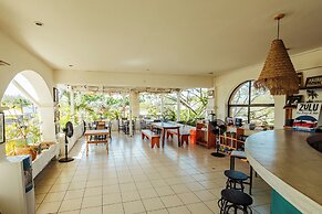 Zulu Surf Hotel