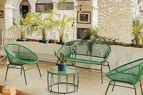Zulu Surf Hotel