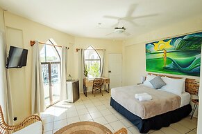 Zulu Surf Hotel