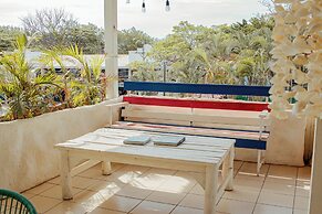 Zulu Surf Hotel