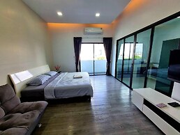 Aqua Residences
