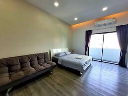 Aqua Residences