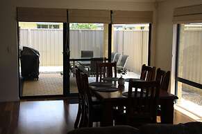 Southern River Family Accommodation