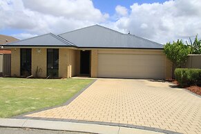 Southern River Family Accommodation