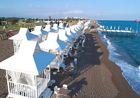 Grand Niki Hotel & Spa
