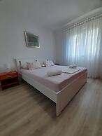 Apartments Ivo