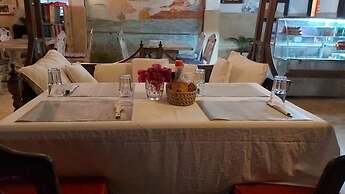Shella Bahari Guest House