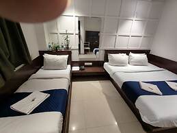 Hotel Anand Palace