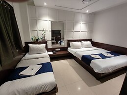 Hotel Anand Palace