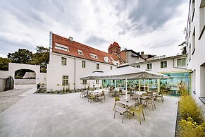 Hotel ETER