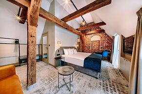 Hotel ETER