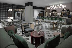 Courtyard By Marriott Calgary Downtown