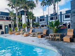 Hotel Enjoy