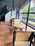 Hotel Enjoy