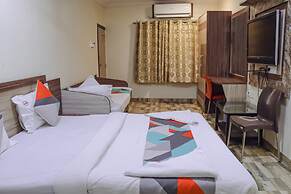Hotel Mukesh residency