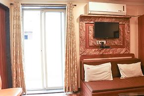 Hotel Mukesh residency