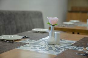 Zip By Spree Hotels Chakan