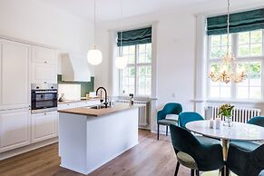 Gem Suites Holiday Apartments
