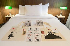 The Walled off Hotel Paris
