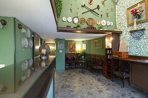 The Walled off Hotel Paris