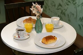 The Walled off Hotel Paris