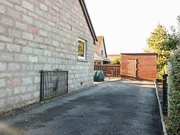 10 Annesley Park