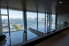 La Vista Tokyo Bay