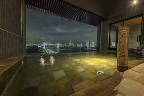 La Vista Tokyo Bay
