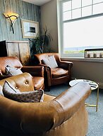 Beach House Hotel