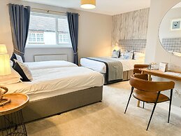 Beach House Hotel