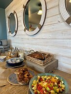 Beach House Hotel