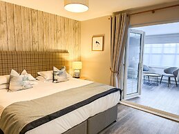 Beach House Hotel