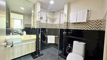 Ramada Tenn Ekamai