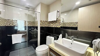 Ramada Tenn Ekamai