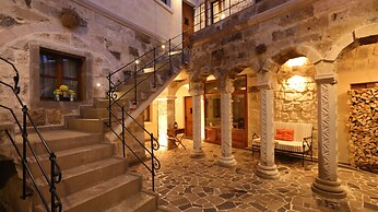 Peristyle Cave Cappadocia - Special Class