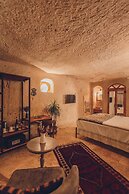 Peristyle Cave Cappadocia - Special Class